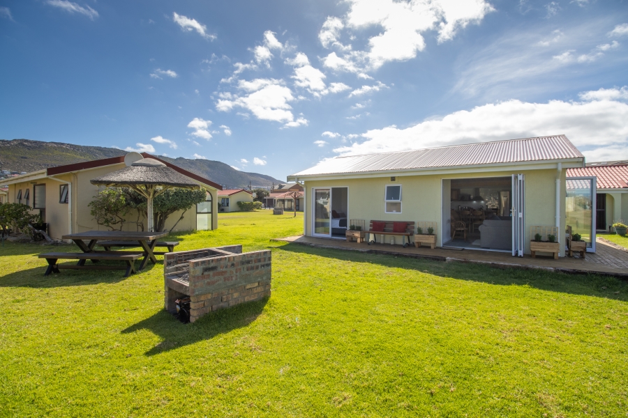 2 Bedroom Property for Sale in Fish Hoek Western Cape